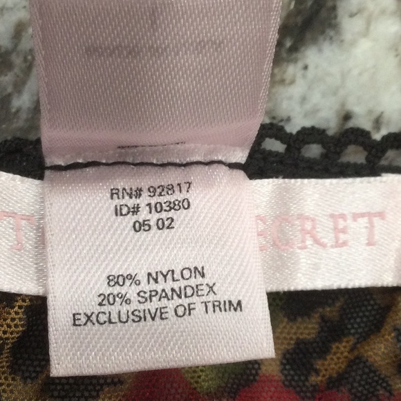 Victoria Secret Sheer Camisole Size Large - Picture 10 of 11